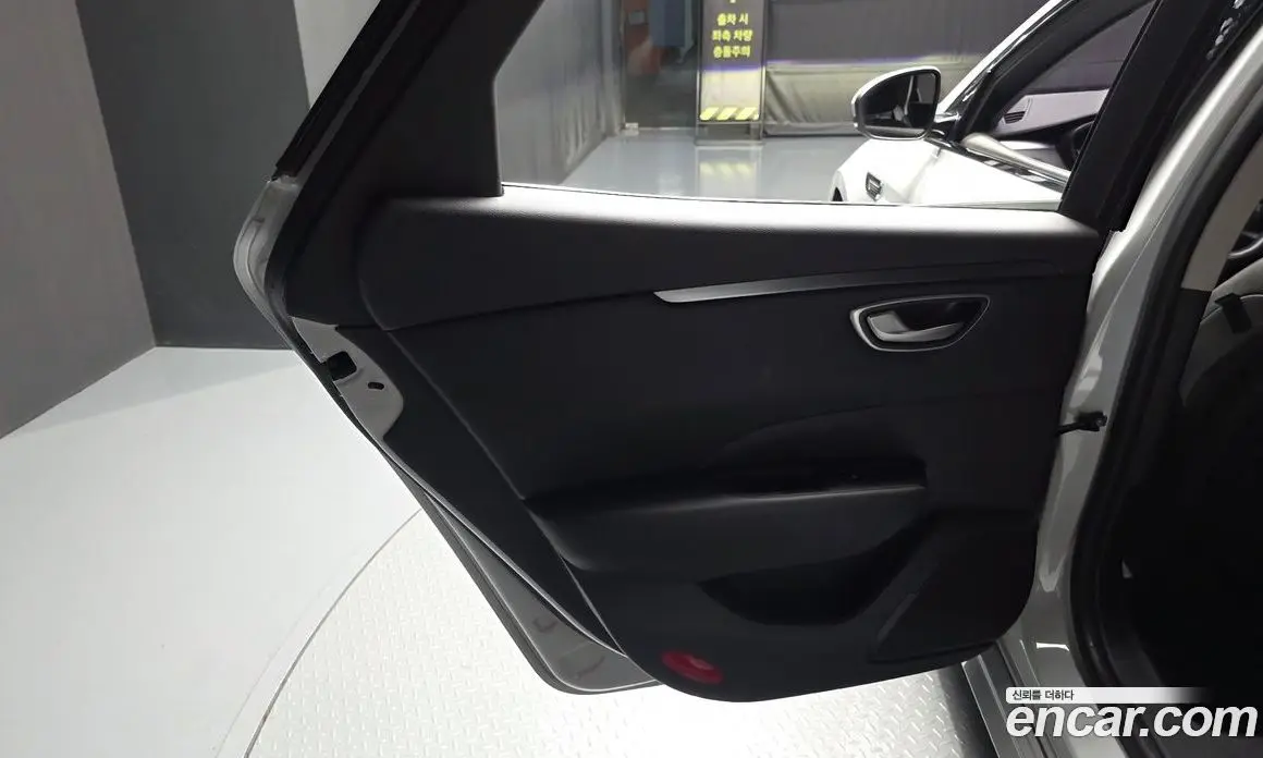 Renault (Samsung) SM6 2018 2.0 автомат (гидро), фото 15 Renault (Samsung) SM6 2018 2.0 автомат (гидро), фото 15