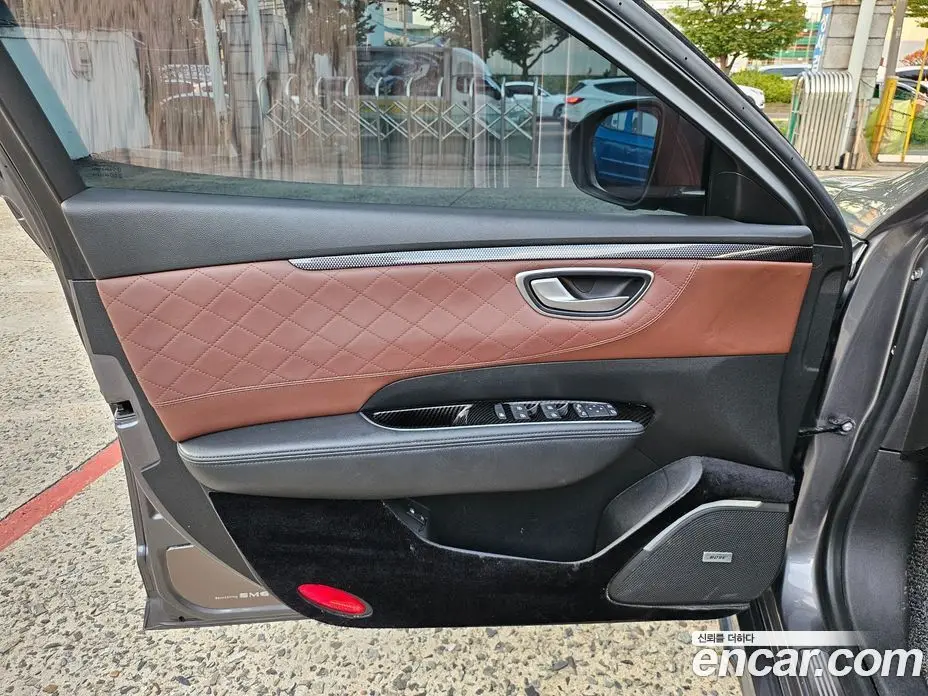 Renault (Samsung) SM6 2019 2.0 автомат (гидро), фото 18 Renault (Samsung) SM6 2019 2.0 автомат (гидро), фото 18