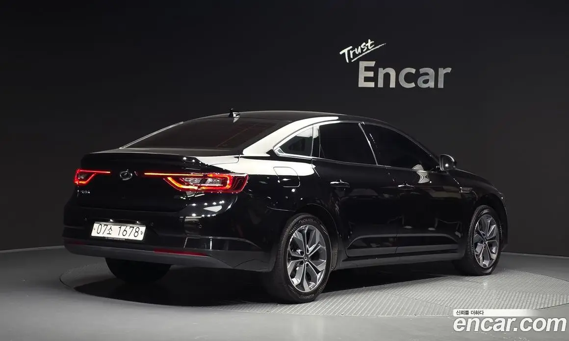 Renault (Samsung) SM6 2019 2.0 автомат (гидро), фото 2 Renault (Samsung) SM6 2019 2.0 автомат (гидро), фото 2