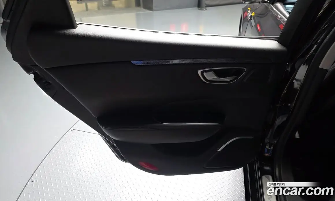 Renault (Samsung) SM6 2019 2.0 автомат (гидро), фото 15 Renault (Samsung) SM6 2019 2.0 автомат (гидро), фото 15