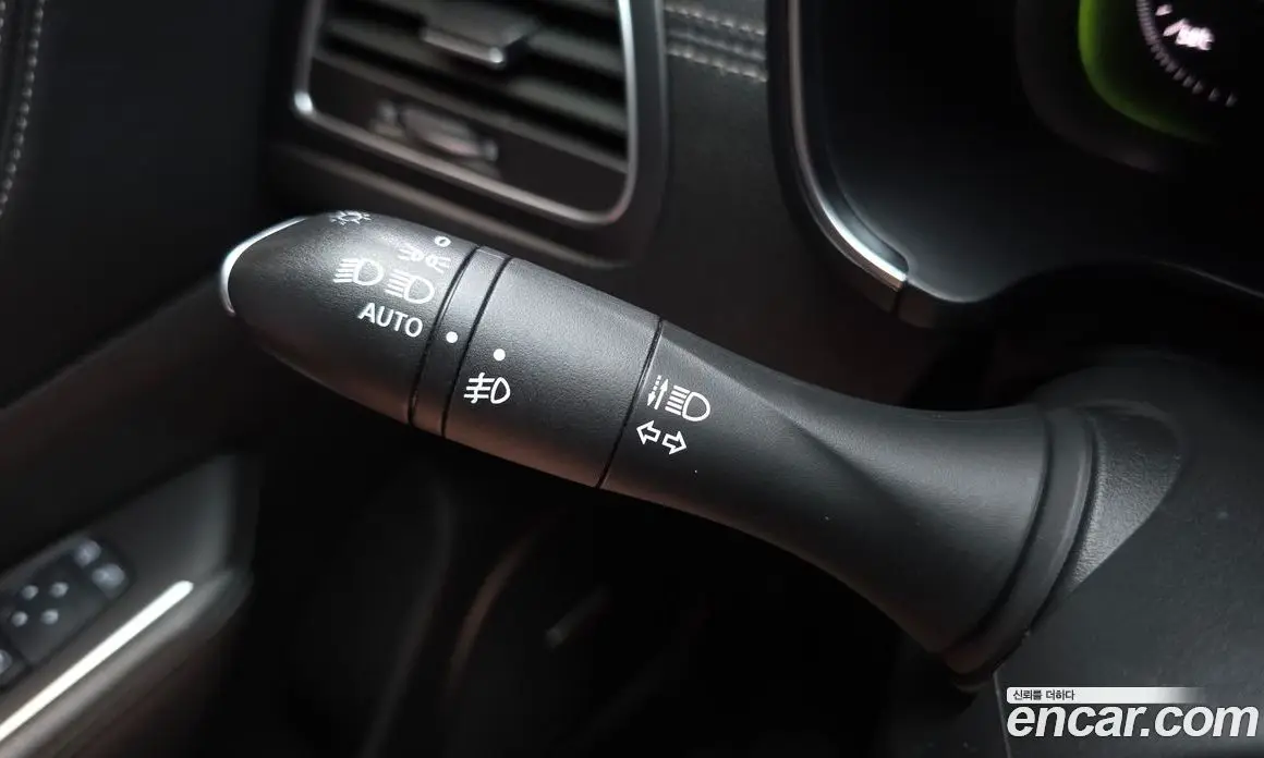 Renault (Samsung) SM6 2019 2.0 автомат (гидро), фото 29 Renault (Samsung) SM6 2019 2.0 автомат (гидро), фото 29