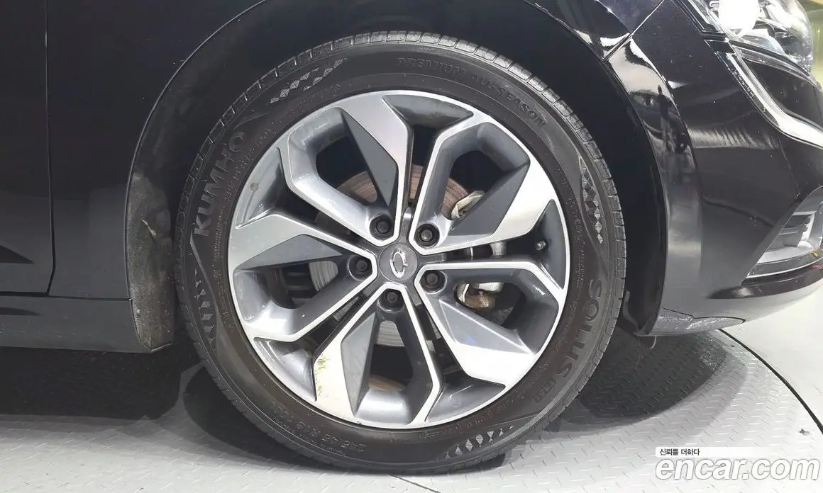 Renault (Samsung) SM6 2019 2.0 автомат (гидро), фото 7 Renault (Samsung) SM6 2019 2.0 автомат (гидро), фото 7