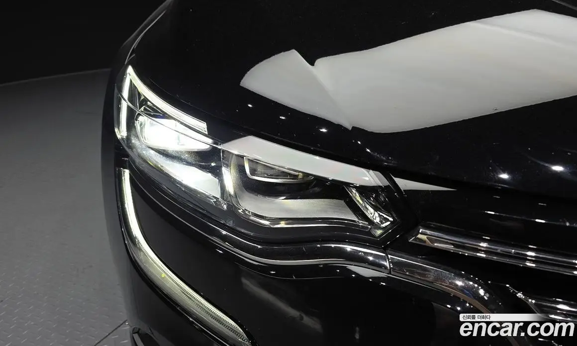 Renault (Samsung) SM6 2019 2.0 автомат (гидро), фото 8 Renault (Samsung) SM6 2019 2.0 автомат (гидро), фото 8