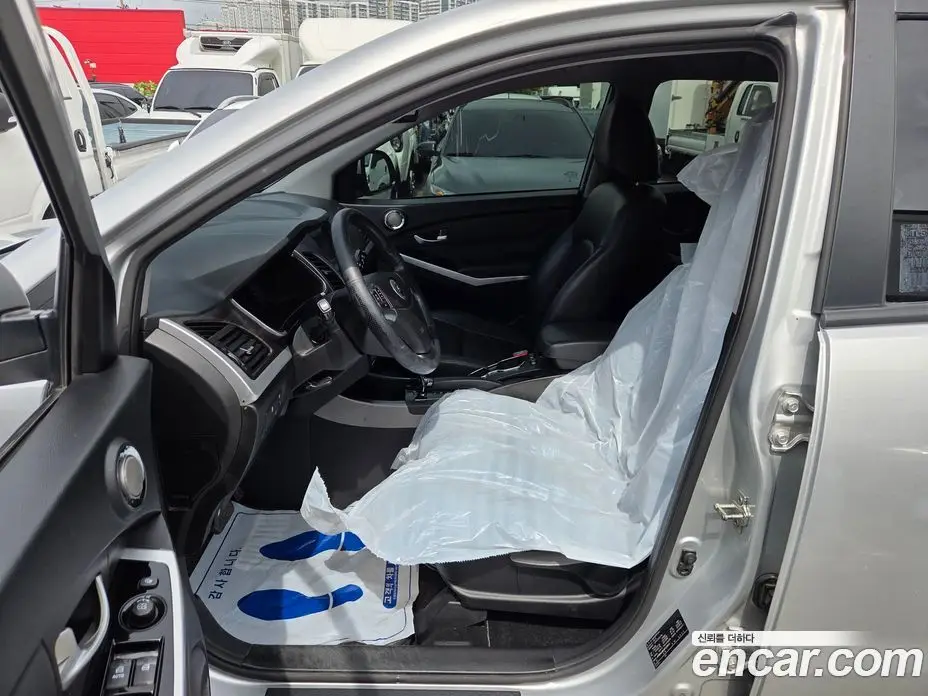 SsangYong Korando 2015 2.2 автомат (гидро), фото 7