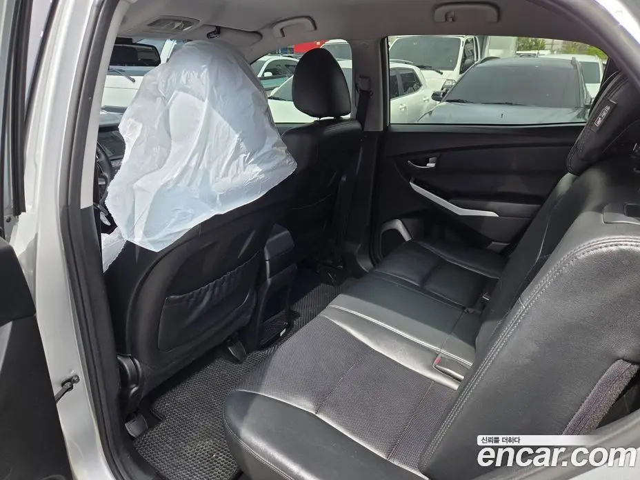 SsangYong Korando 2015 2.2 автомат (гидро), фото 8