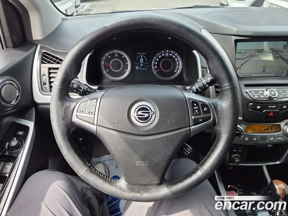 SsangYong Korando 2015 2.2 автомат (гидро), фото 10