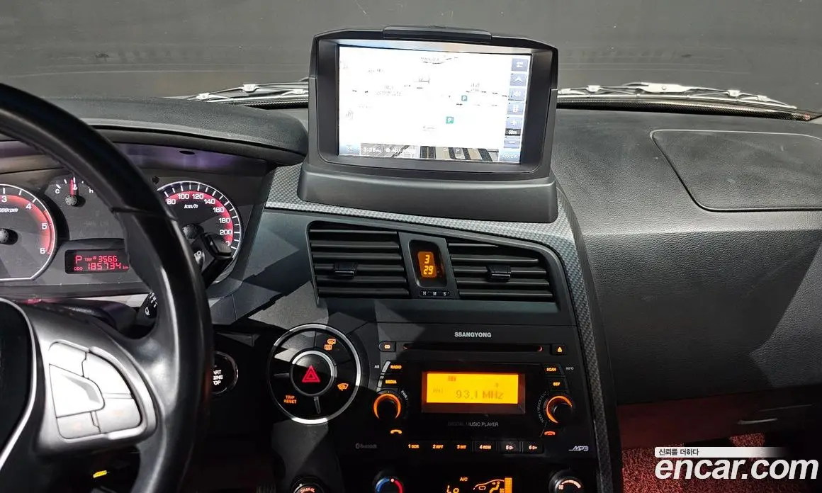 SsangYong Korando 2015 2.0 автомат (гидро), фото 14 SsangYong Korando 2015 2.0 автомат (гидро), фото 14