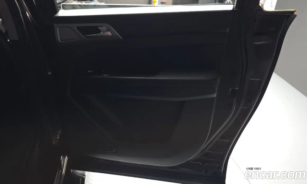 SsangYong Rexton 2018 2.2 автомат (гидро), фото 15 SsangYong Rexton 2018 2.2 автомат (гидро), фото 15