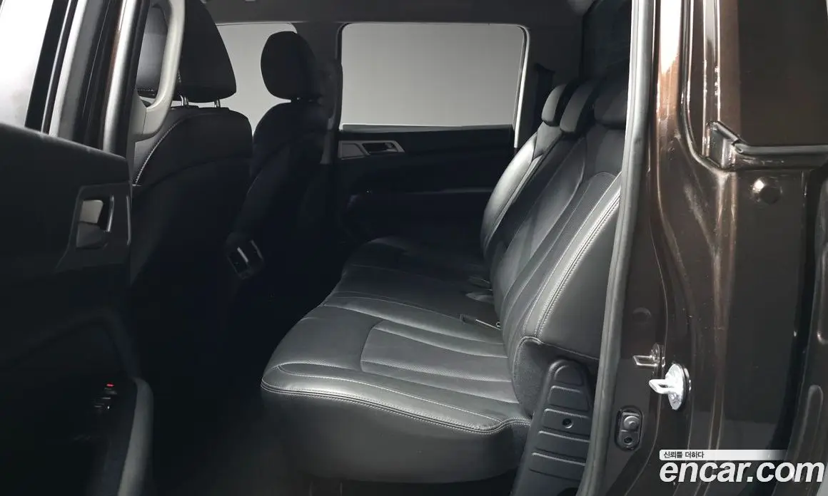 SsangYong Rexton 2018 2.2 автомат (гидро), фото 18 SsangYong Rexton 2018 2.2 автомат (гидро), фото 18