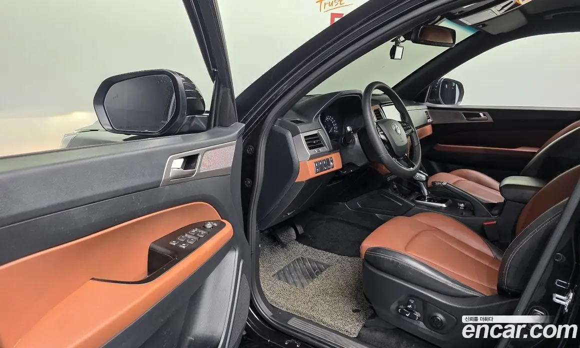 SsangYong Rexton 2019 2.2 автомат (гидро), фото 13 SsangYong Rexton 2019 2.2 автомат (гидро), фото 13