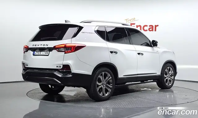 SsangYong Rexton 2020 2.2 автомат (гидро), миниатюра 1 SsangYong Rexton 2020 2.2 автомат (гидро), миниатюра 1