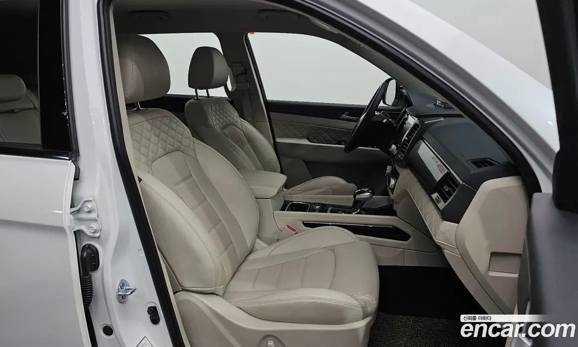 SsangYong Rexton 2020 2.2 автомат (гидро), фото 17 SsangYong Rexton 2020 2.2 автомат (гидро), фото 17