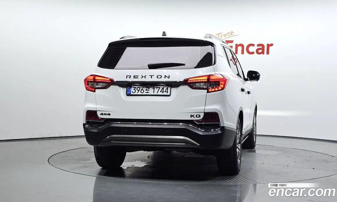 SsangYong Rexton 2020 2.2 автомат (гидро), фото 3 SsangYong Rexton 2020 2.2 автомат (гидро), фото 3