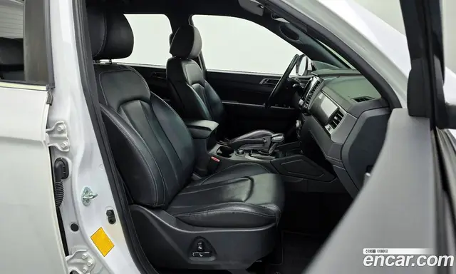 SsangYong Rexton 2021 2.2 автомат (гидро), миниатюра 10 SsangYong Rexton 2021 2.2 автомат (гидро), миниатюра 10