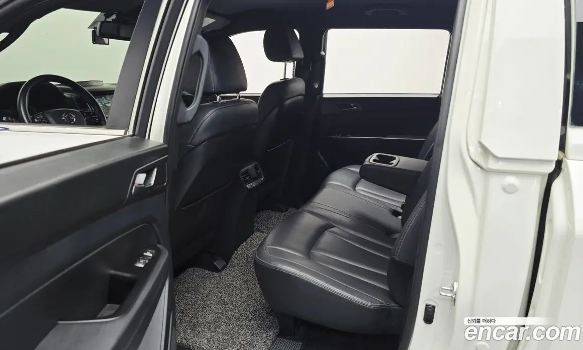 SsangYong Rexton 2022 2.2 автомат (гидро), фото 17 SsangYong Rexton 2022 2.2 автомат (гидро), фото 17