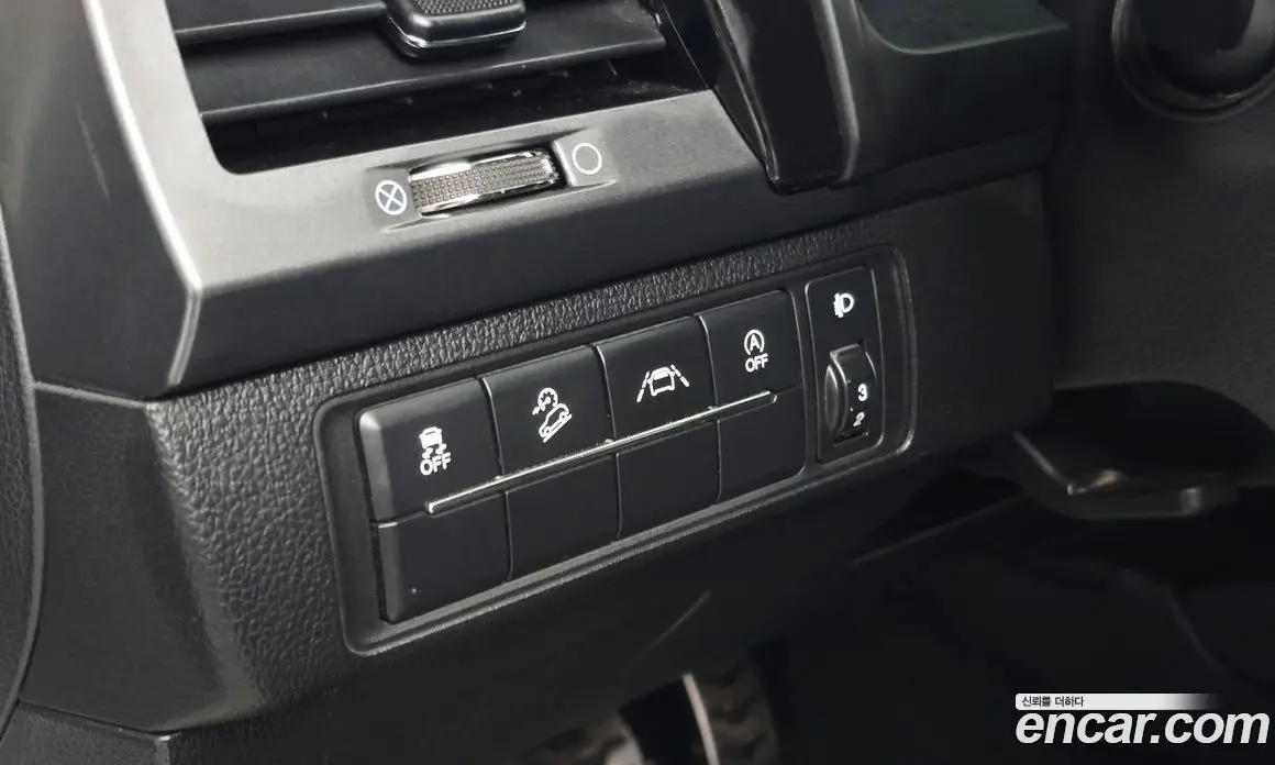 SsangYong Rexton 2022 2.2 автомат (гидро), фото 24 SsangYong Rexton 2022 2.2 автомат (гидро), фото 24