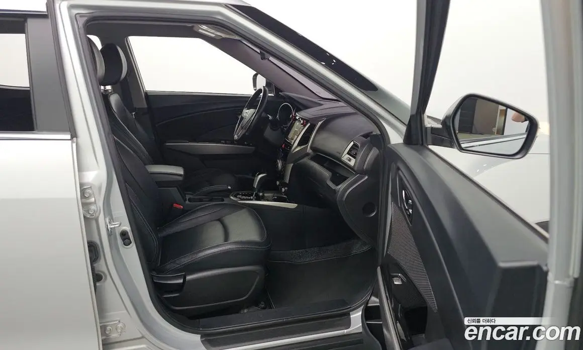 SsangYong TIBOLI 2016 1.6 автомат (гидро), фото 24
