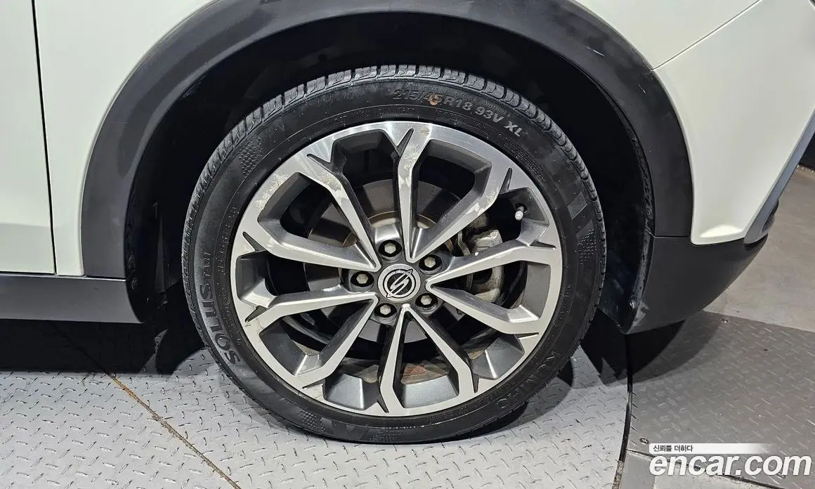 SsangYong TIBOLI 2017 1.6 автомат (гидро), фото 5 SsangYong TIBOLI 2017 1.6 автомат (гидро), фото 5