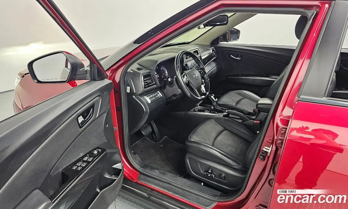 SsangYong TIBOLI 2021 1.5 автомат (гидро), фото 13 SsangYong TIBOLI 2021 1.5 автомат (гидро), фото 13