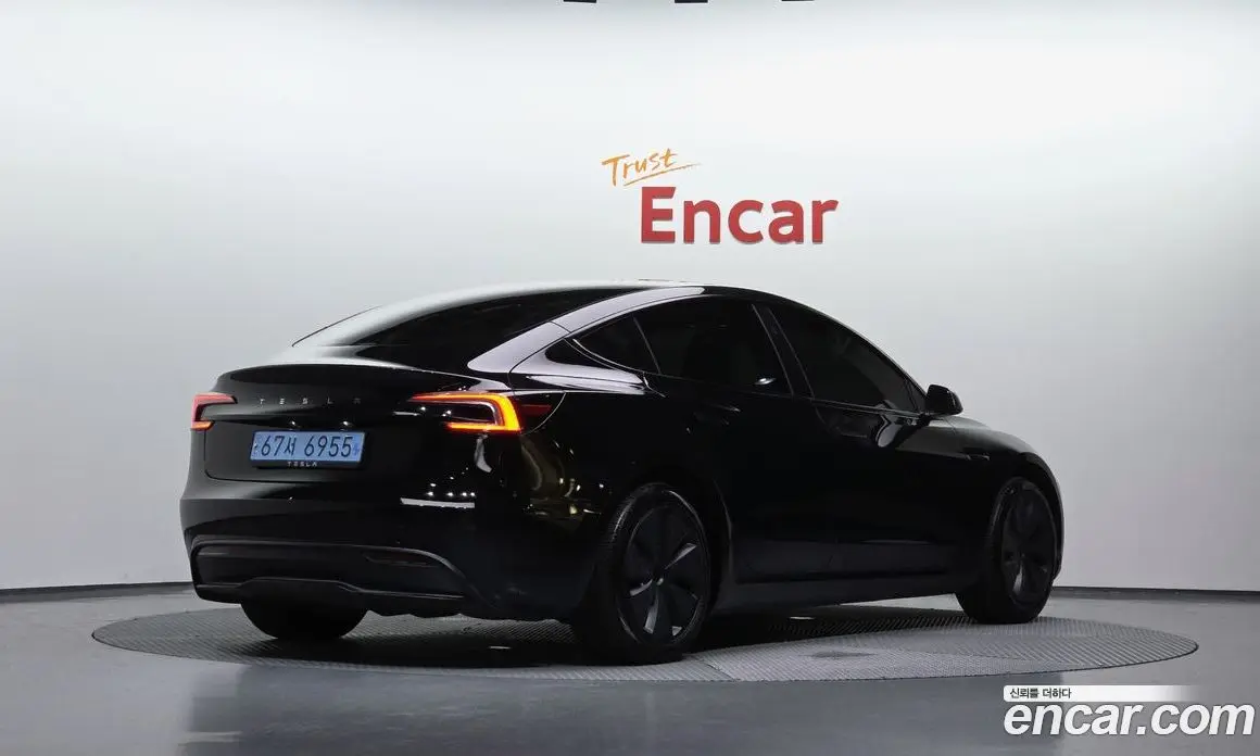 Tesla Model 3 2024 0.2 автомат (гидро), фото 2 Tesla Model 3 2024 0.2 автомат (гидро), фото 2