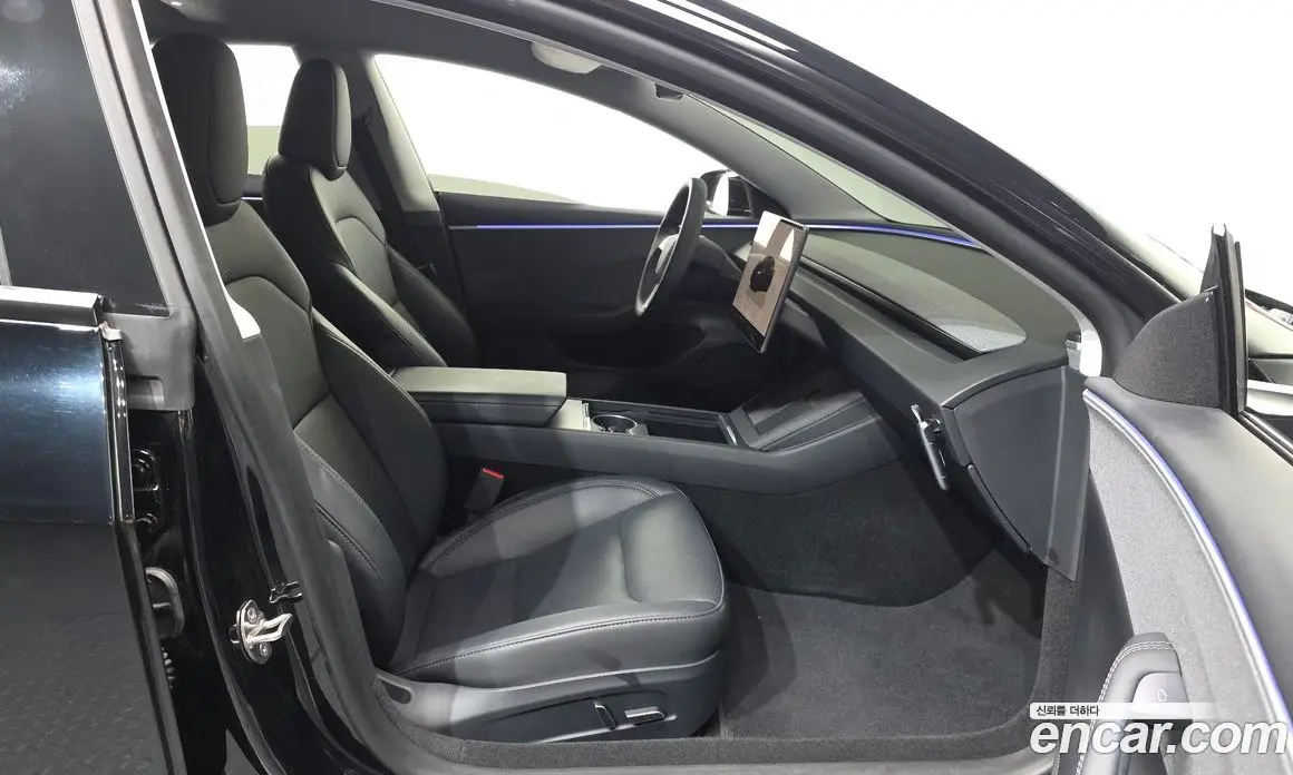 Tesla Model 3 2024 0.2 автомат (гидро), фото 17 Tesla Model 3 2024 0.2 автомат (гидро), фото 17