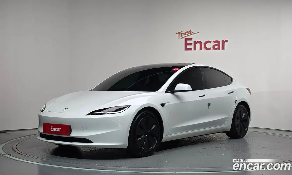 Tesla Model 3 2024 0.2 автомат (гидро), фото 1 Tesla Model 3 2024 0.2 автомат (гидро), фото 1