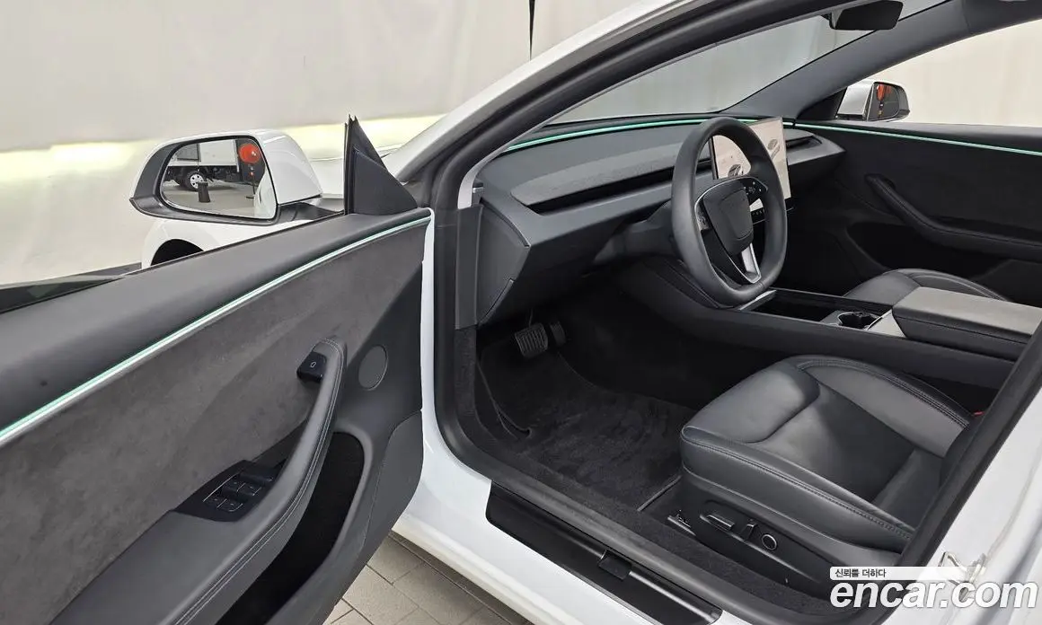 Tesla Model 3 2024 0.2 автомат (гидро), фото 13 Tesla Model 3 2024 0.2 автомат (гидро), фото 13
