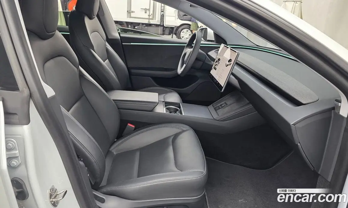 Tesla Model 3 2024 0.2 автомат (гидро), фото 16 Tesla Model 3 2024 0.2 автомат (гидро), фото 16