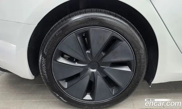 Tesla Model 3 2024 0.2 автомат (гидро), миниатюра 5 Tesla Model 3 2024 0.2 автомат (гидро), миниатюра 5