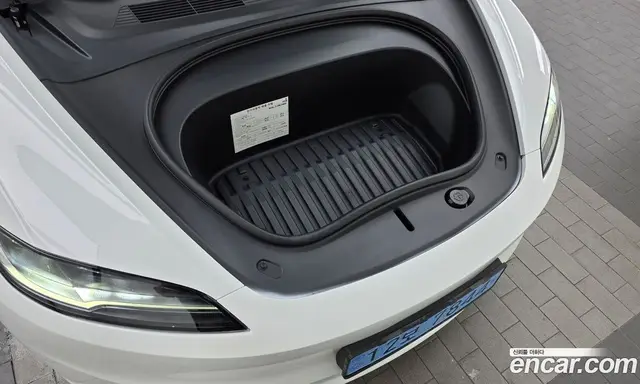 Tesla Model 3 2024 0.2 автомат (гидро), миниатюра 6 Tesla Model 3 2024 0.2 автомат (гидро), миниатюра 6