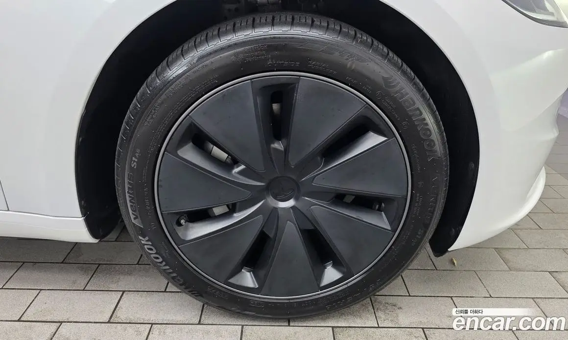 Tesla Model 3 2024 0.2 автомат (гидро), фото 7 Tesla Model 3 2024 0.2 автомат (гидро), фото 7