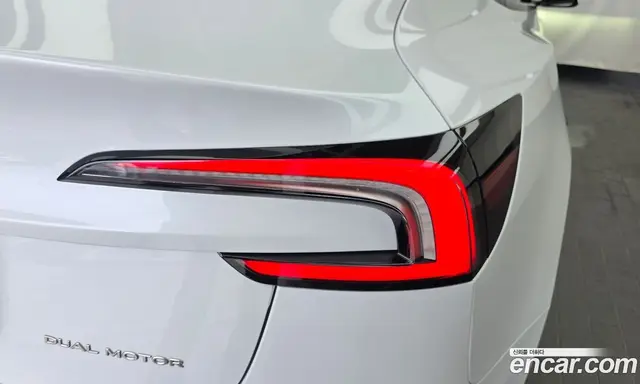 Tesla Model 3 2024 0.2 автомат (гидро), миниатюра 9 Tesla Model 3 2024 0.2 автомат (гидро), миниатюра 9