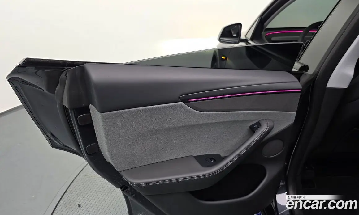 Tesla Model Y 2025 0.2 автомат (гидро), фото 15 Tesla Model Y 2025 0.2 автомат (гидро), фото 15