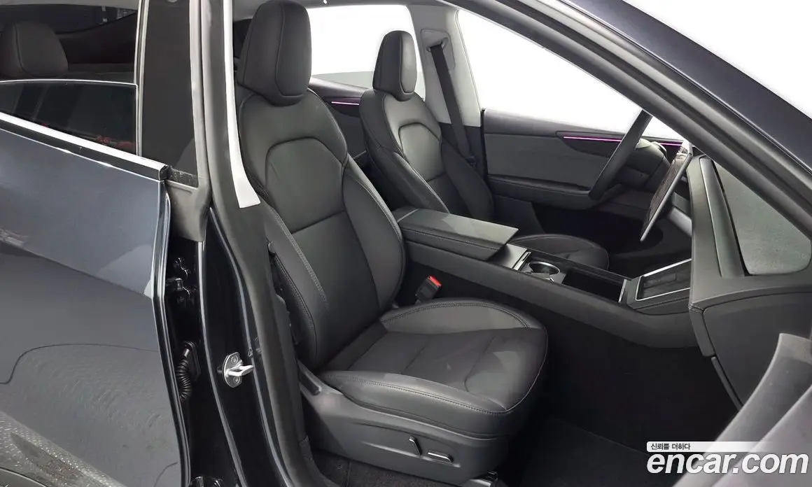 Tesla Model Y 2025 0.2 автомат (гидро), фото 16 Tesla Model Y 2025 0.2 автомат (гидро), фото 16