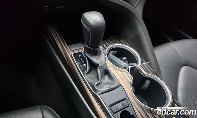 Toyota Camry 2019 2.5 автомат (гидро), миниатюра 12