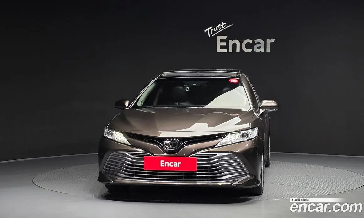Toyota Camry 2019 2.5 автомат (гидро), фото 3