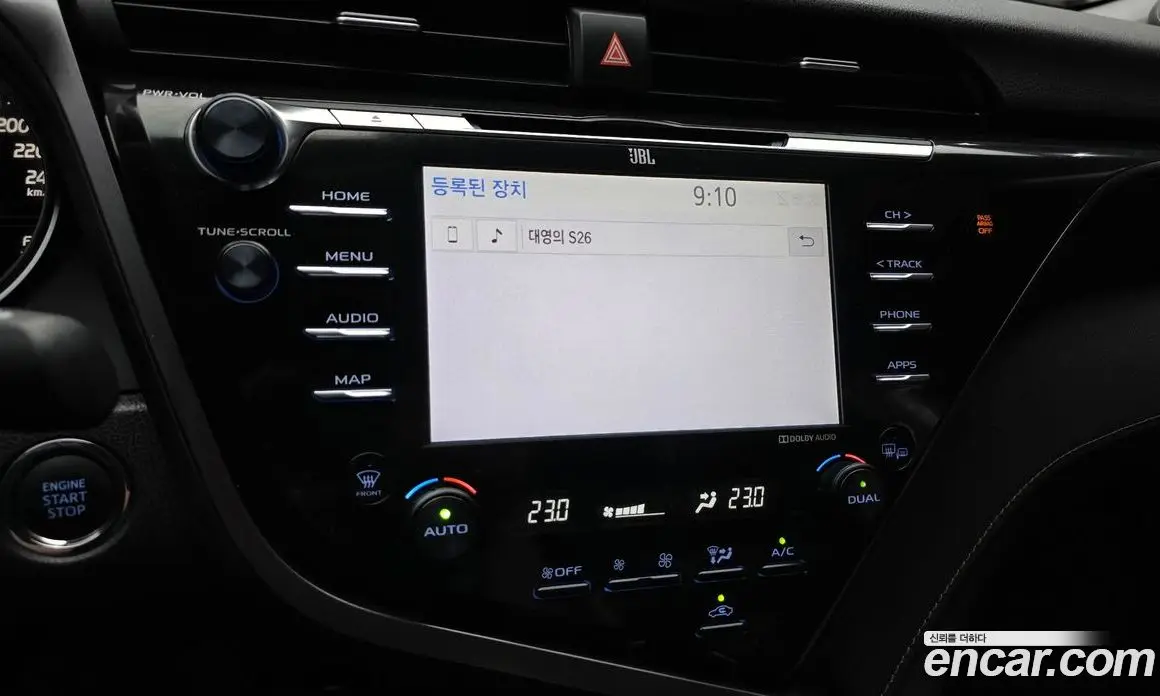 Toyota Camry 2019 2.5 автомат (гидро), фото 27