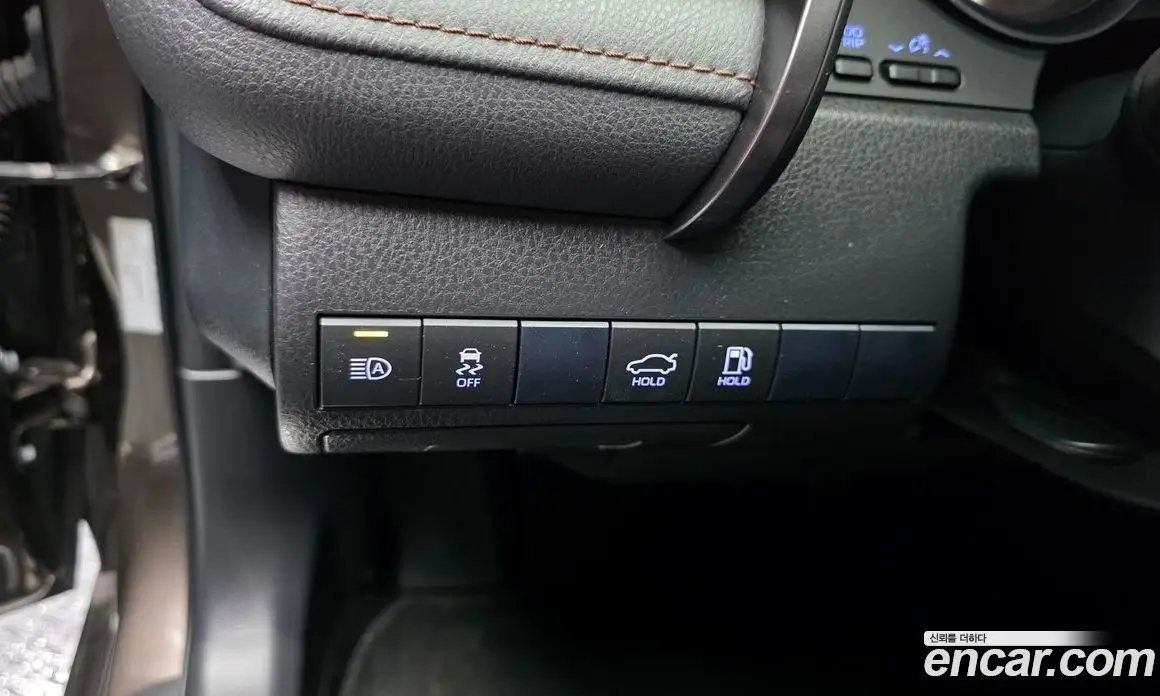 Toyota Camry 2019 2.5 автомат (гидро), фото 28