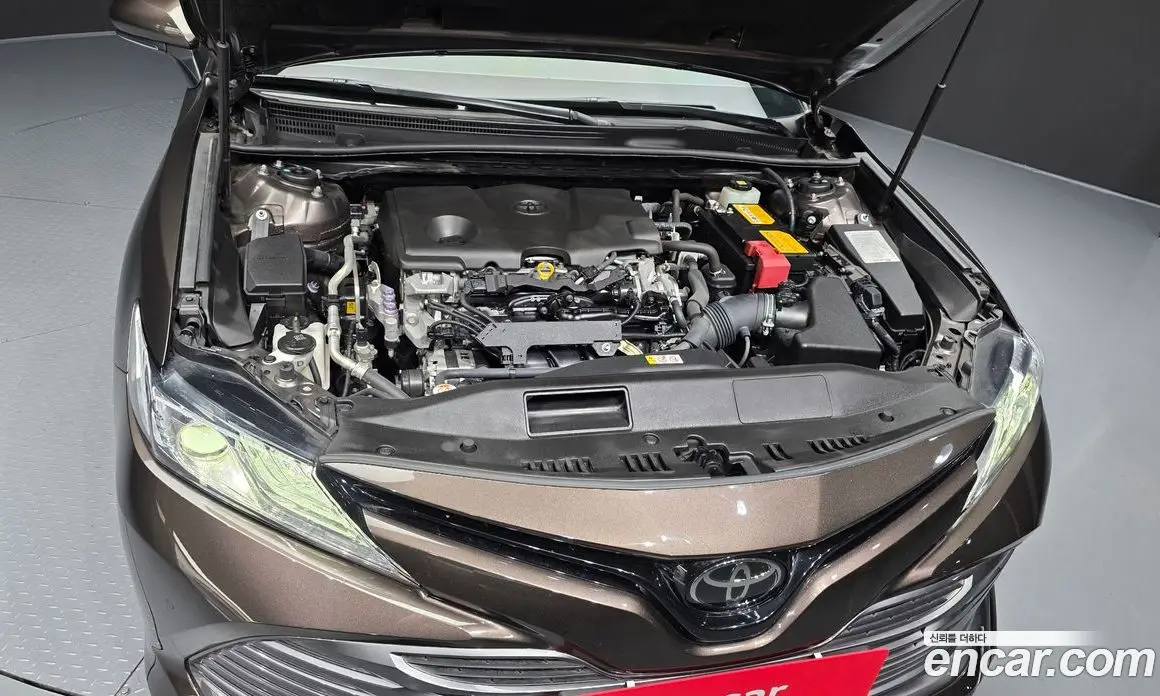 Toyota Camry 2019 2.5 автомат (гидро), фото 6