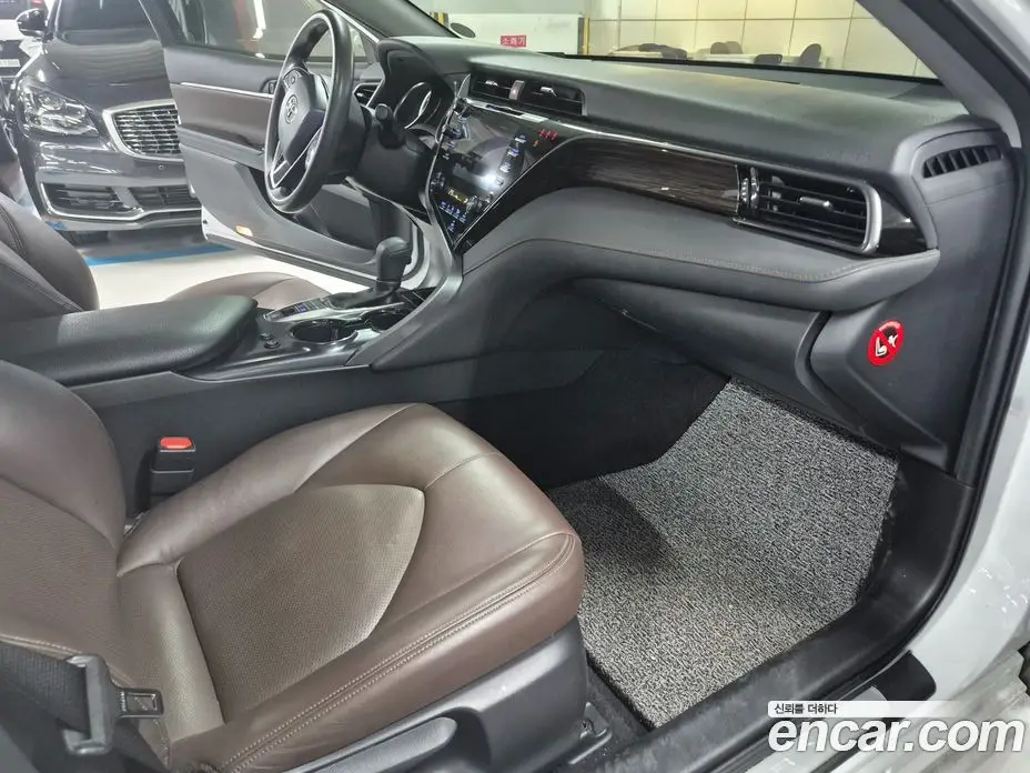 Toyota Camry 2019 2.5 автомат (гидро), фото 15 Toyota Camry 2019 2.5 автомат (гидро), фото 15