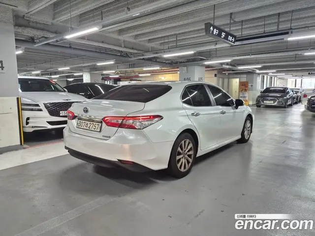 Toyota Camry 2019 2.5 автомат (гидро), миниатюра 4 Toyota Camry 2019 2.5 автомат (гидро), миниатюра 4