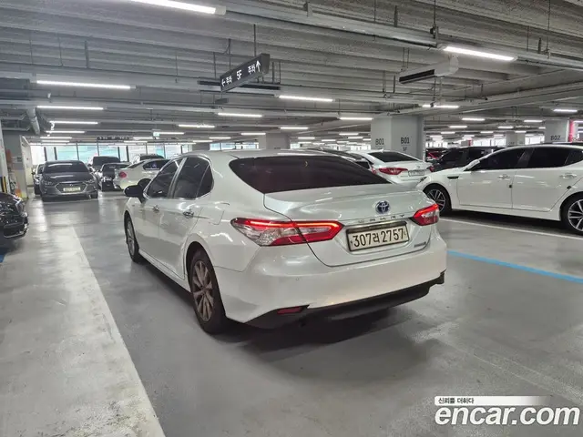 Toyota Camry 2019 2.5 автомат (гидро), миниатюра 6 Toyota Camry 2019 2.5 автомат (гидро), миниатюра 6