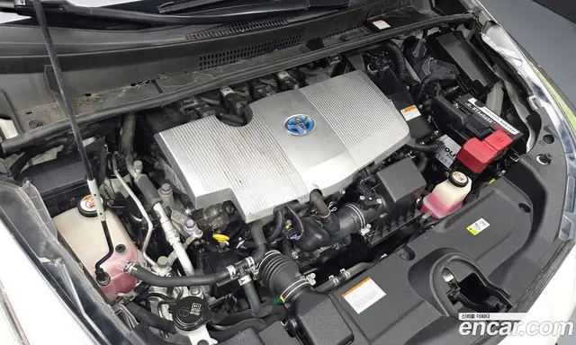 Toyota Prius 2019 1.8 автомат (гидро), миниатюра 6 Toyota Prius 2019 1.8 автомат (гидро), миниатюра 6