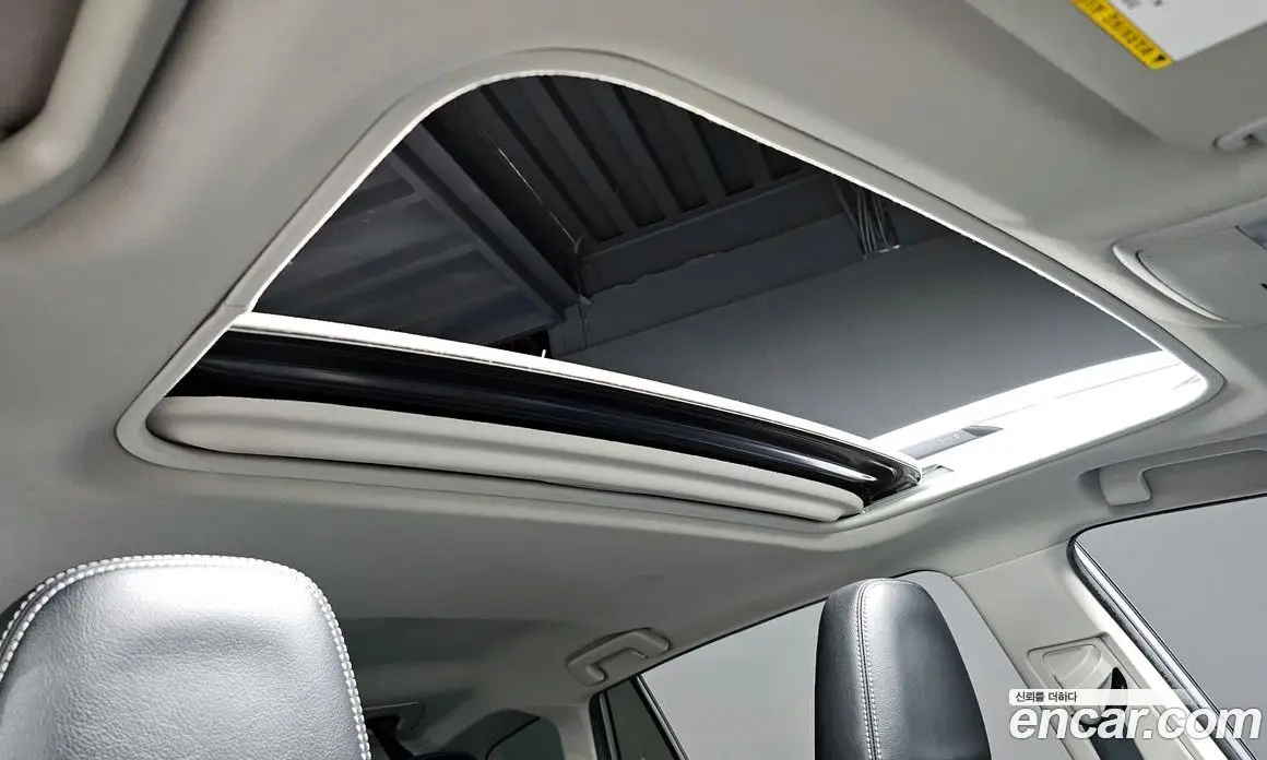 Toyota RAV4 2018 2.5 автомат (гидро), фото 19 Toyota RAV4 2018 2.5 автомат (гидро), фото 19