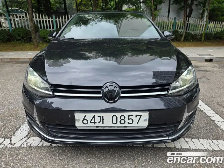 Volkswagen Golf 2015 2.0 автомат (гидро), фото 2 Volkswagen Golf 2015 2.0 автомат (гидро), фото 2