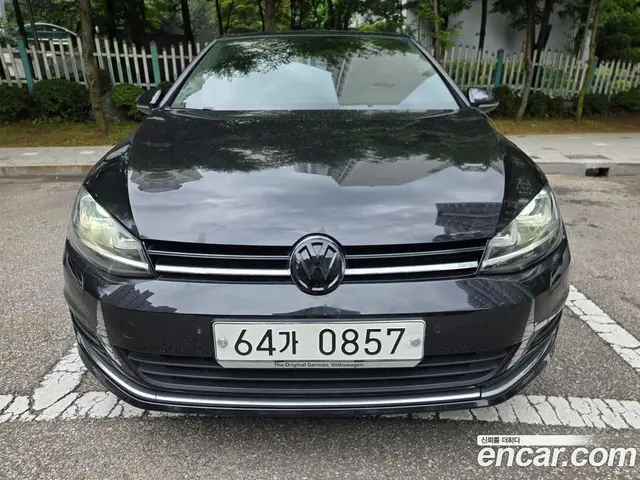 Volkswagen Golf 2015 2.0 автомат (гидро), миниатюра 2 Volkswagen Golf 2015 2.0 автомат (гидро), миниатюра 2
