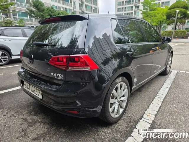 Volkswagen Golf 2015 2.0 автомат (гидро), миниатюра 4 Volkswagen Golf 2015 2.0 автомат (гидро), миниатюра 4