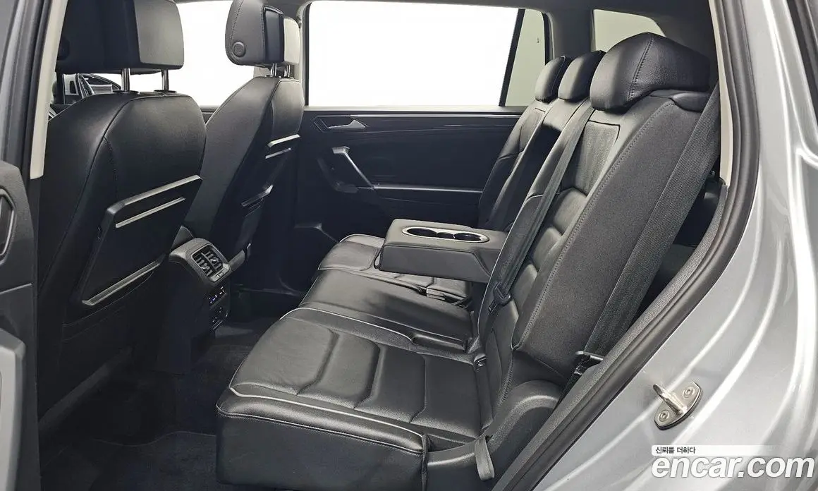 Volkswagen Tiguan 2020 2.0 автомат (гидро), фото 16 Volkswagen Tiguan 2020 2.0 автомат (гидро), фото 16