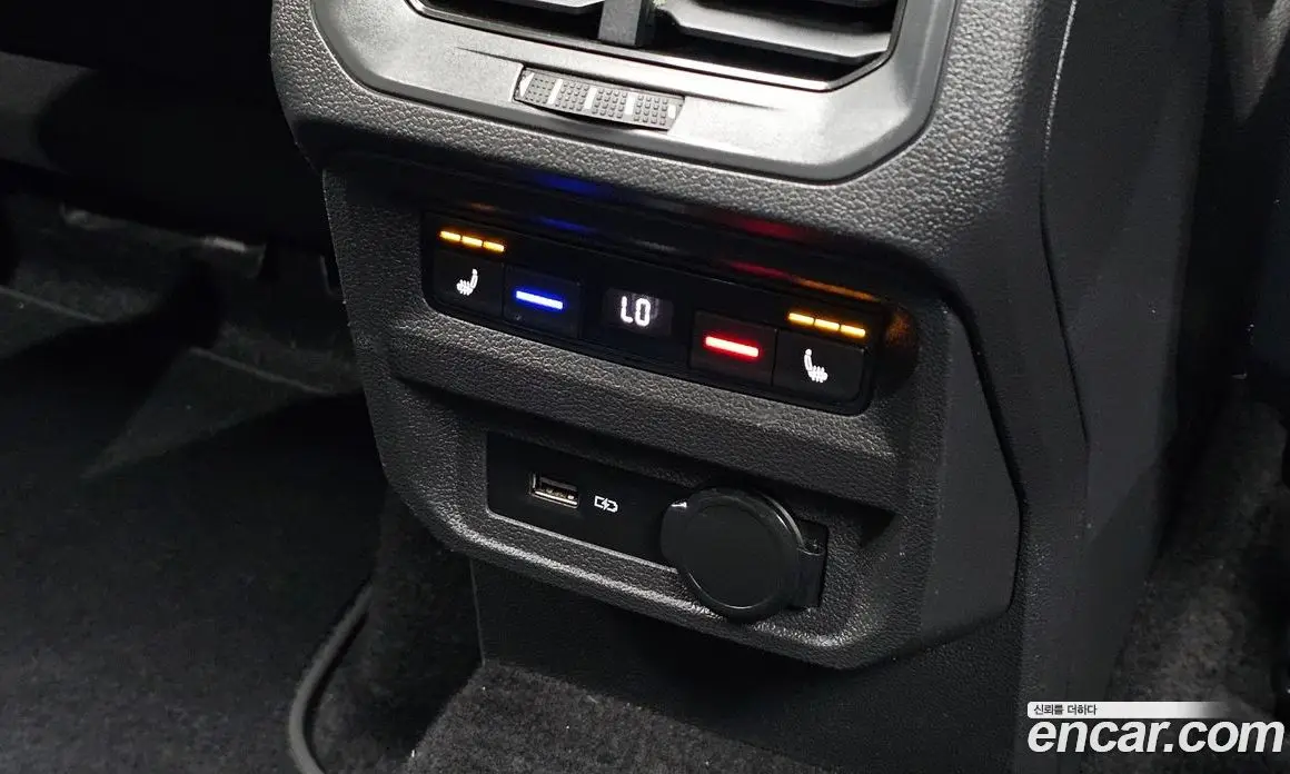 Volkswagen Tiguan 2020 2.0 автомат (гидро), фото 23 Volkswagen Tiguan 2020 2.0 автомат (гидро), фото 23