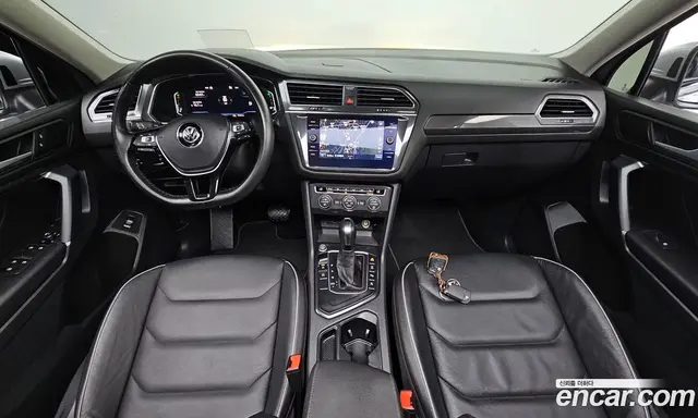 Volkswagen Tiguan 2020 2.0 автомат (гидро), миниатюра 9 Volkswagen Tiguan 2020 2.0 автомат (гидро), миниатюра 9